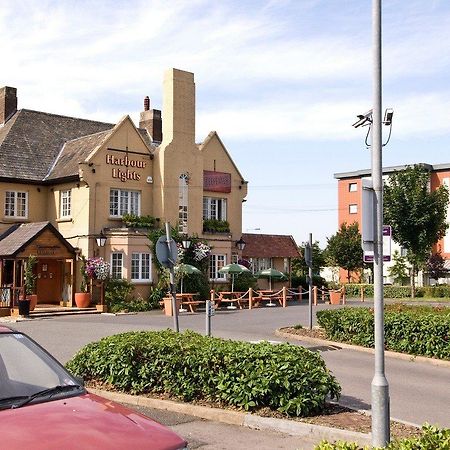 Premier Inn Portsmouth North Harbour Buitenkant foto